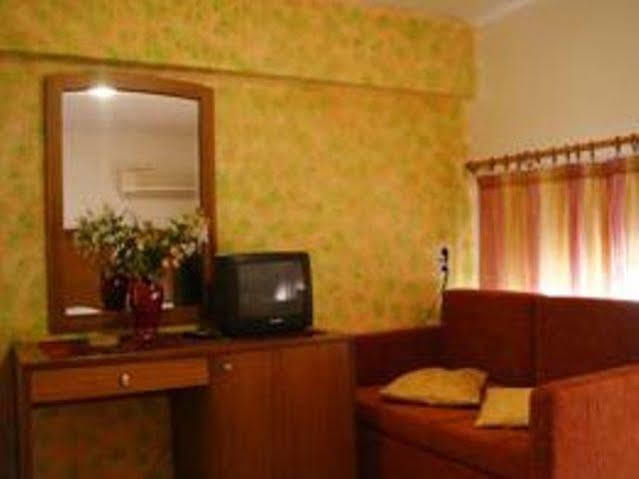 Bonne Nuit Pension Нафплион Экстерьер фото